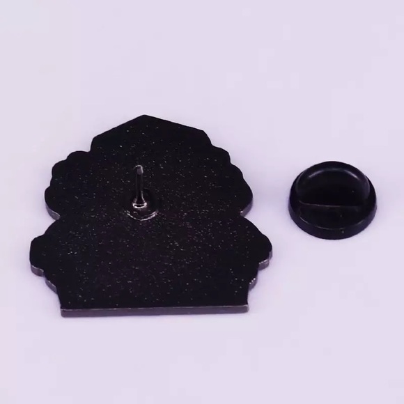 Funny South Park Pac Man Enamel Pin - Picture 2 of 2